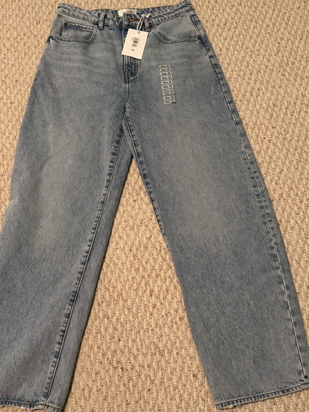 NWT Frame Anthropology Jeans High-Rise medium wash bowed Barrel leg long rough